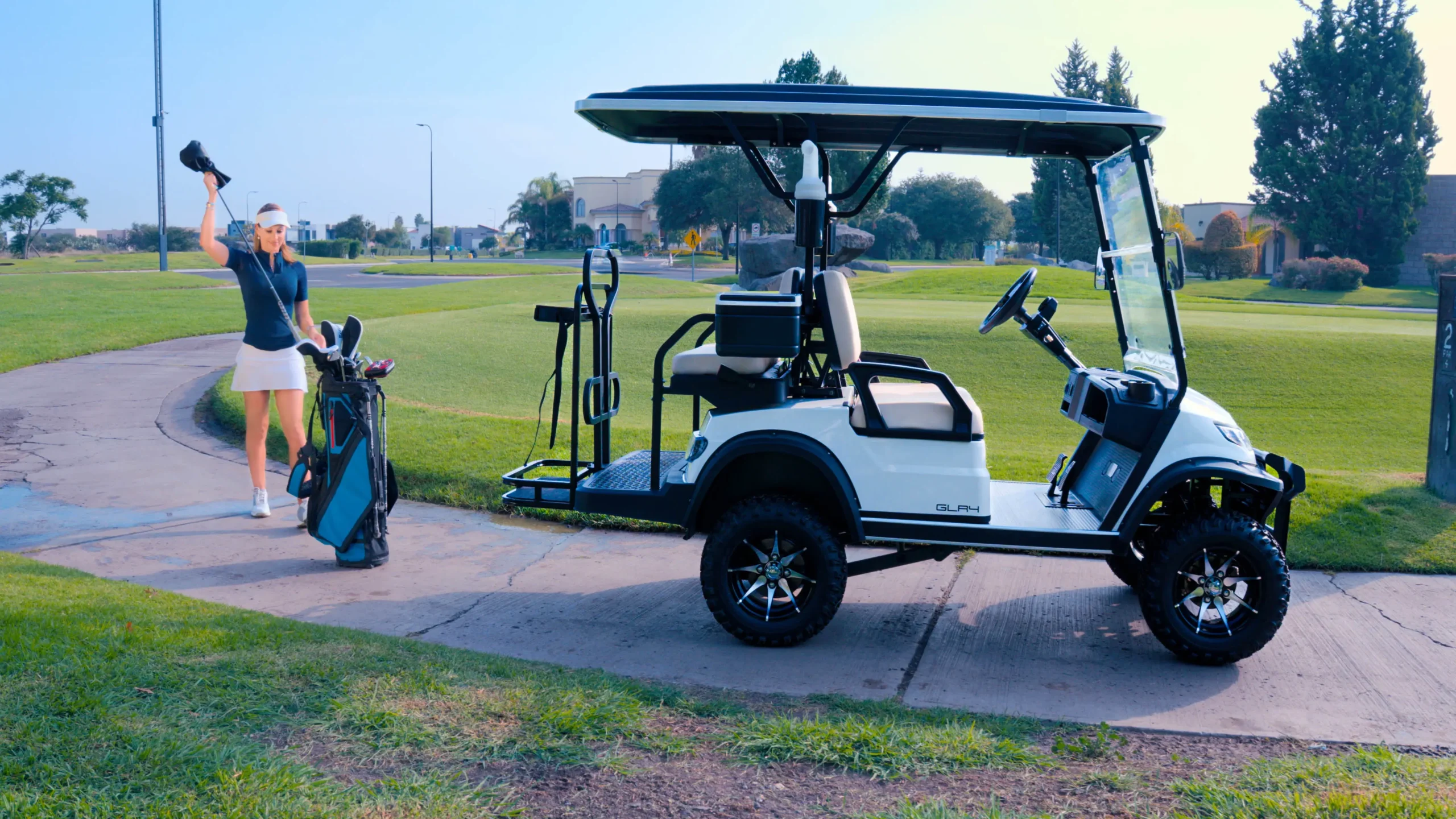 Carrito_de-golf_eléctrico-GRANT_para-movilidad_en_fraccionamientos Carrito_de-golf_eléctrico-GRANT_para-movilidad_en_fraccionamientos
